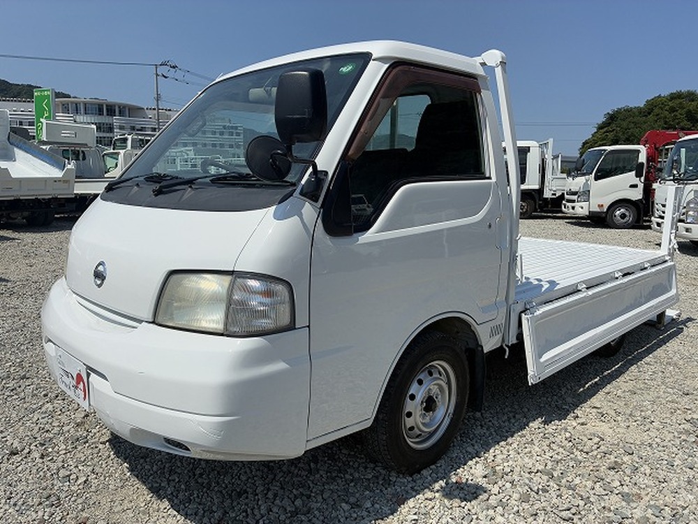 日産　バネットトラック