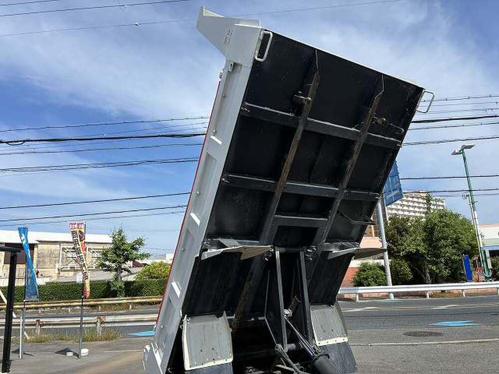 いすゞ　エルフ