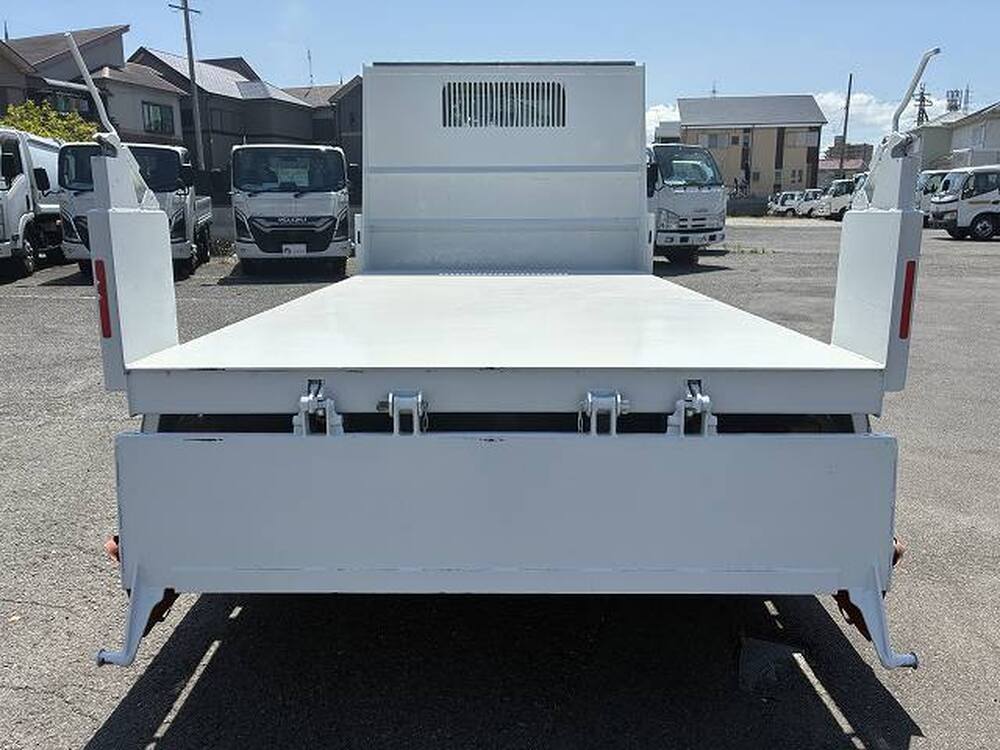 いすゞ　エルフ