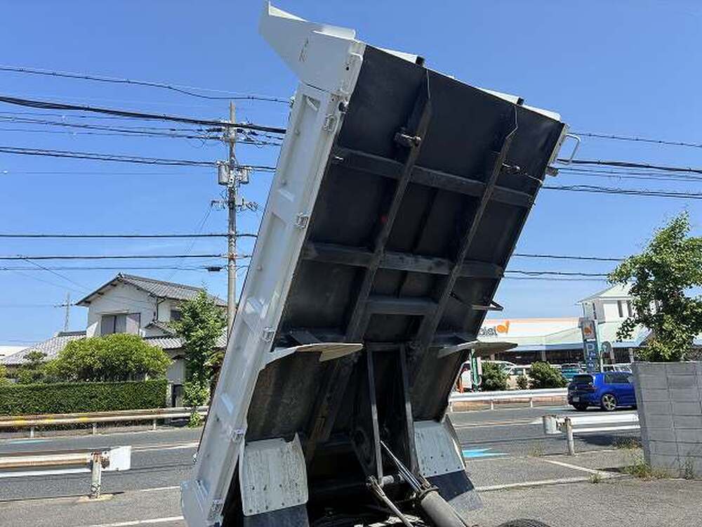 いすゞ　エルフ