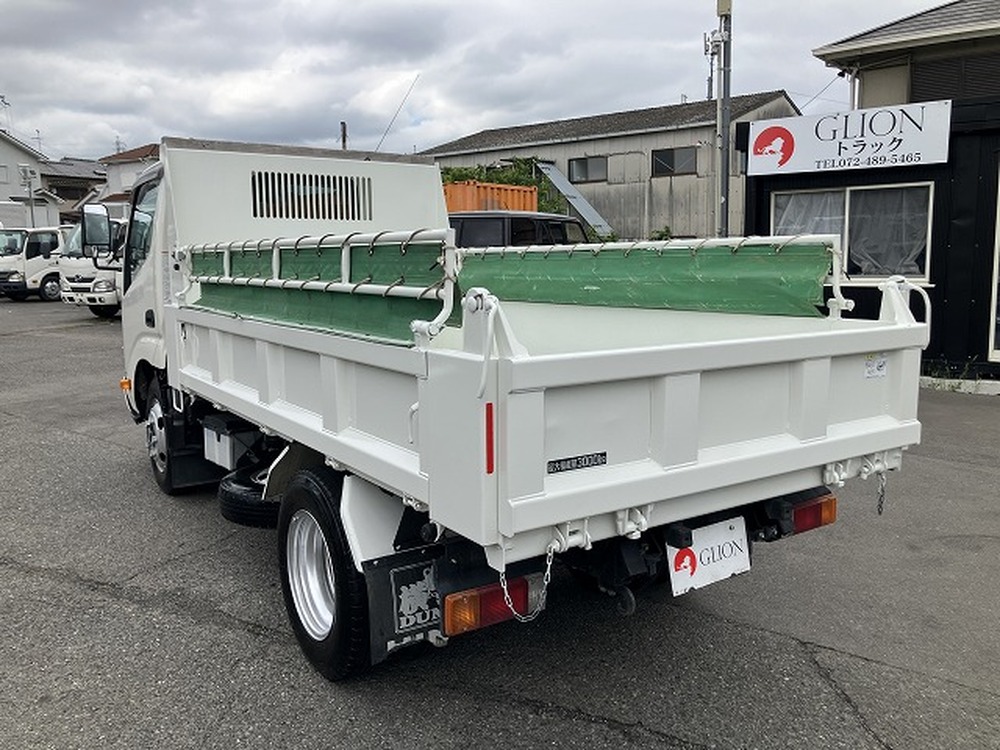 日野　デュトロ