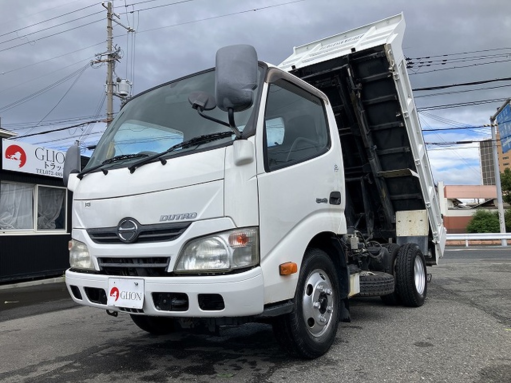 日野　デュトロ