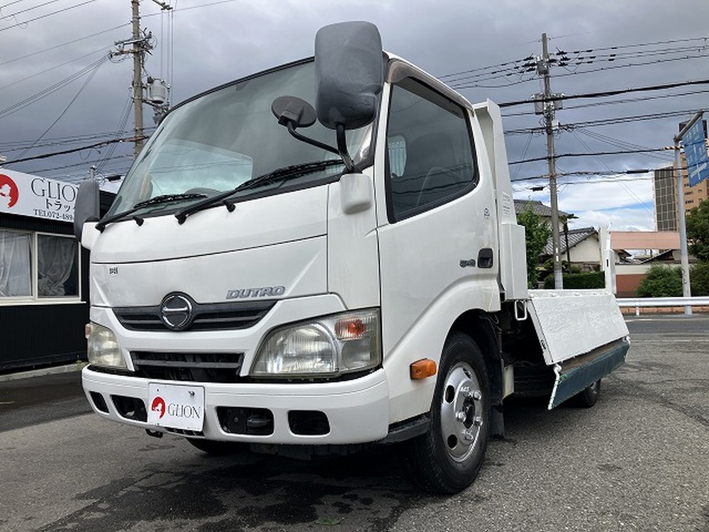 日野　デュトロ