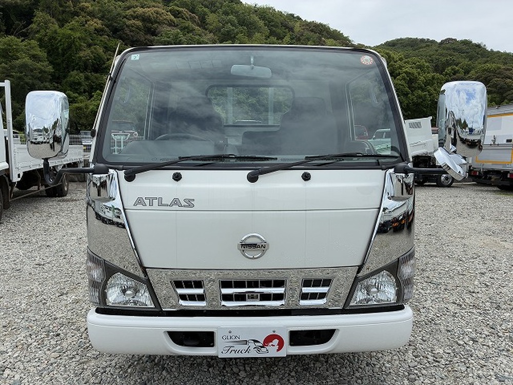 日産　アトラストラック