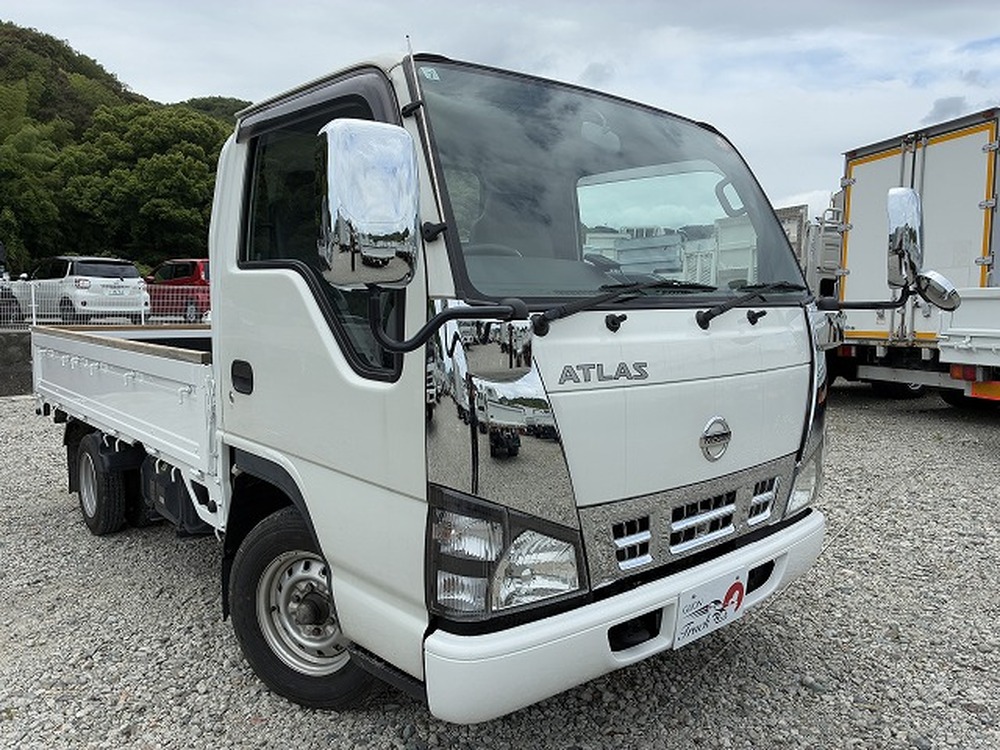 日産　アトラストラック
