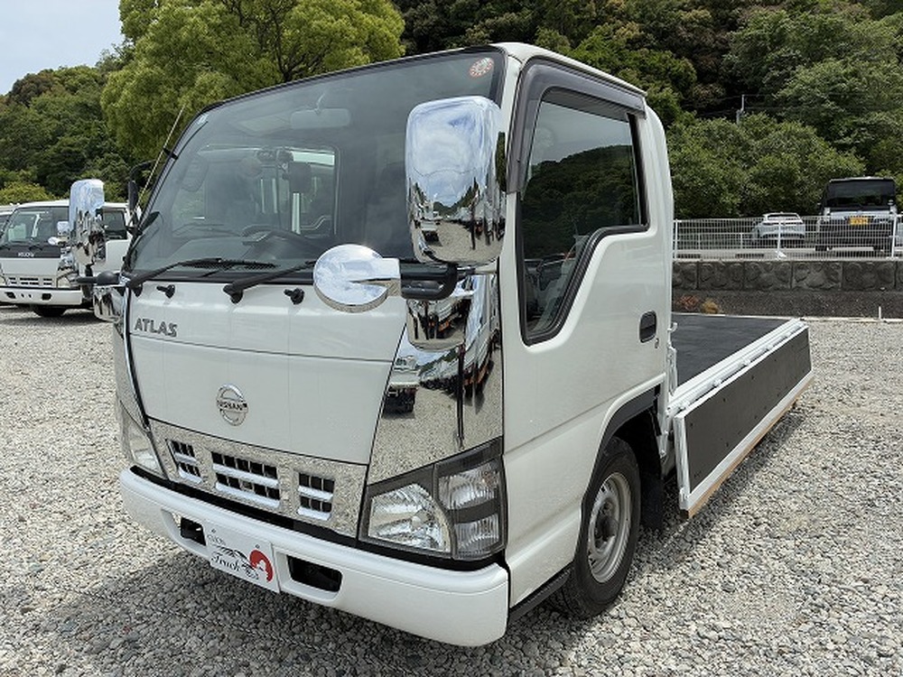 日産　アトラストラック