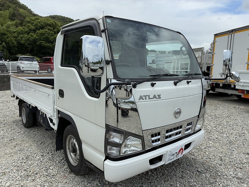日産　アトラストラック