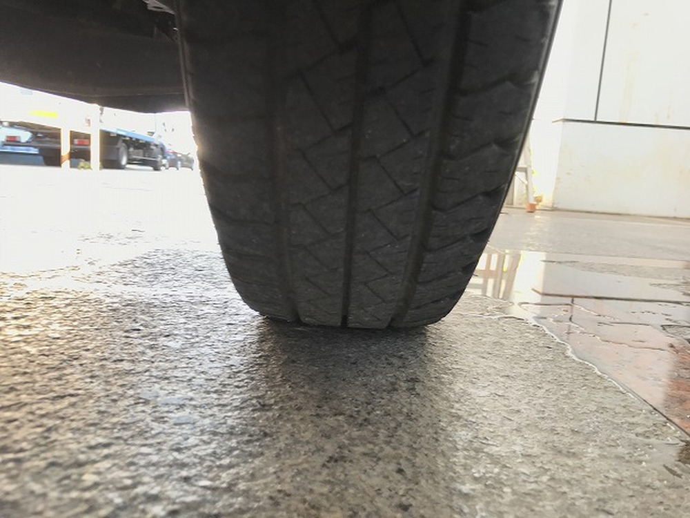 日産　バネットトラック
