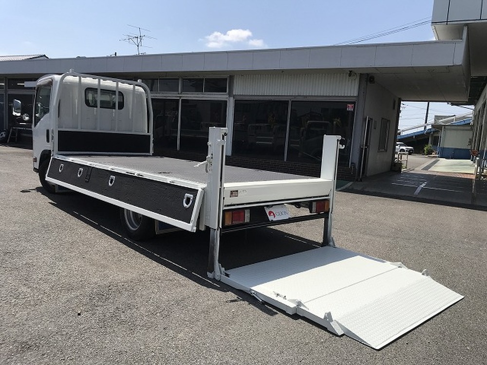 いすゞ　エルフ