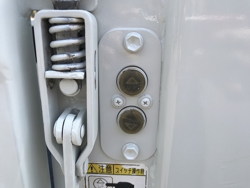 いすゞ　エルフ