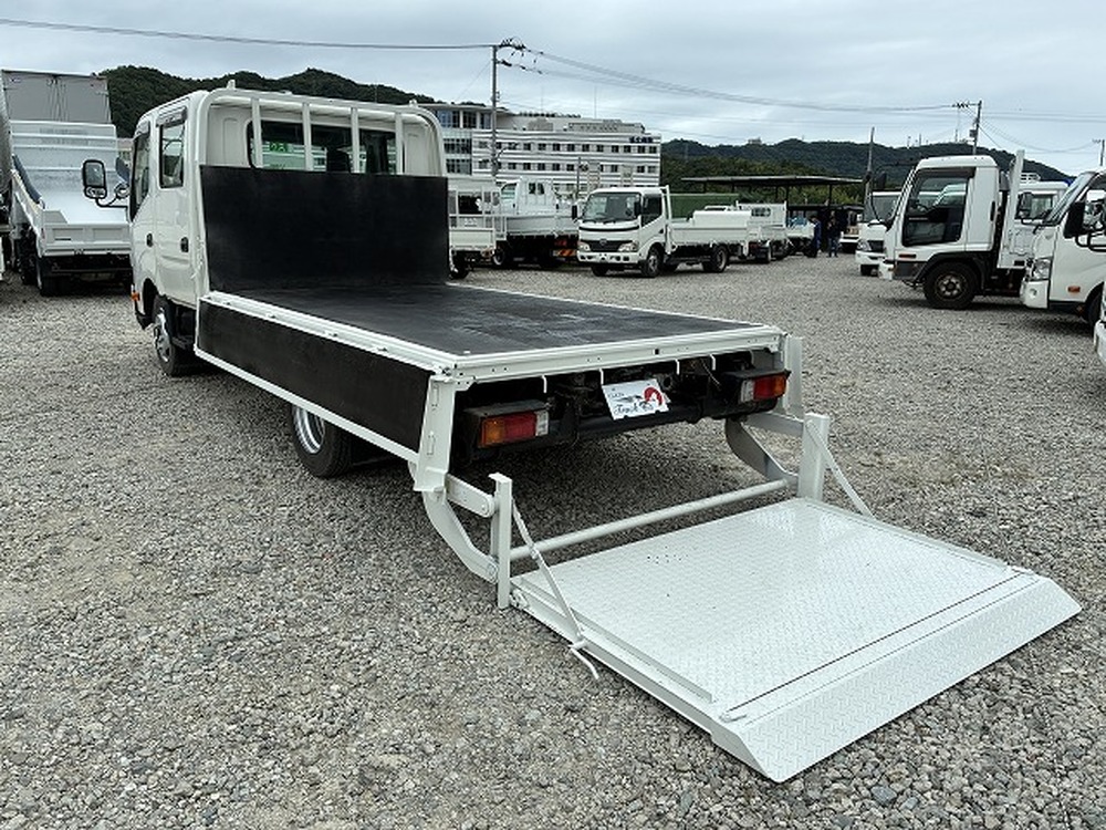 日野　デュトロ