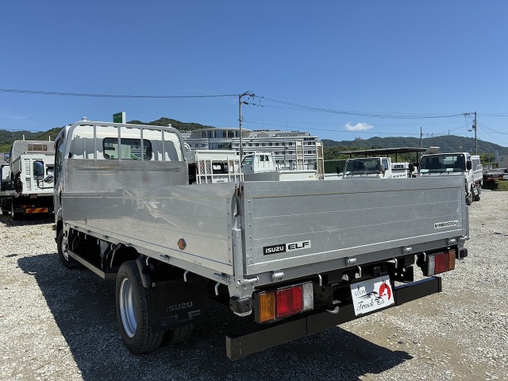 いすゞ　エルフ