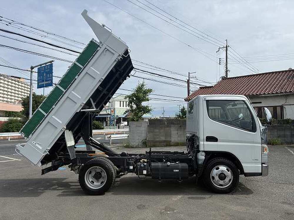 三菱ふそう　キャンター