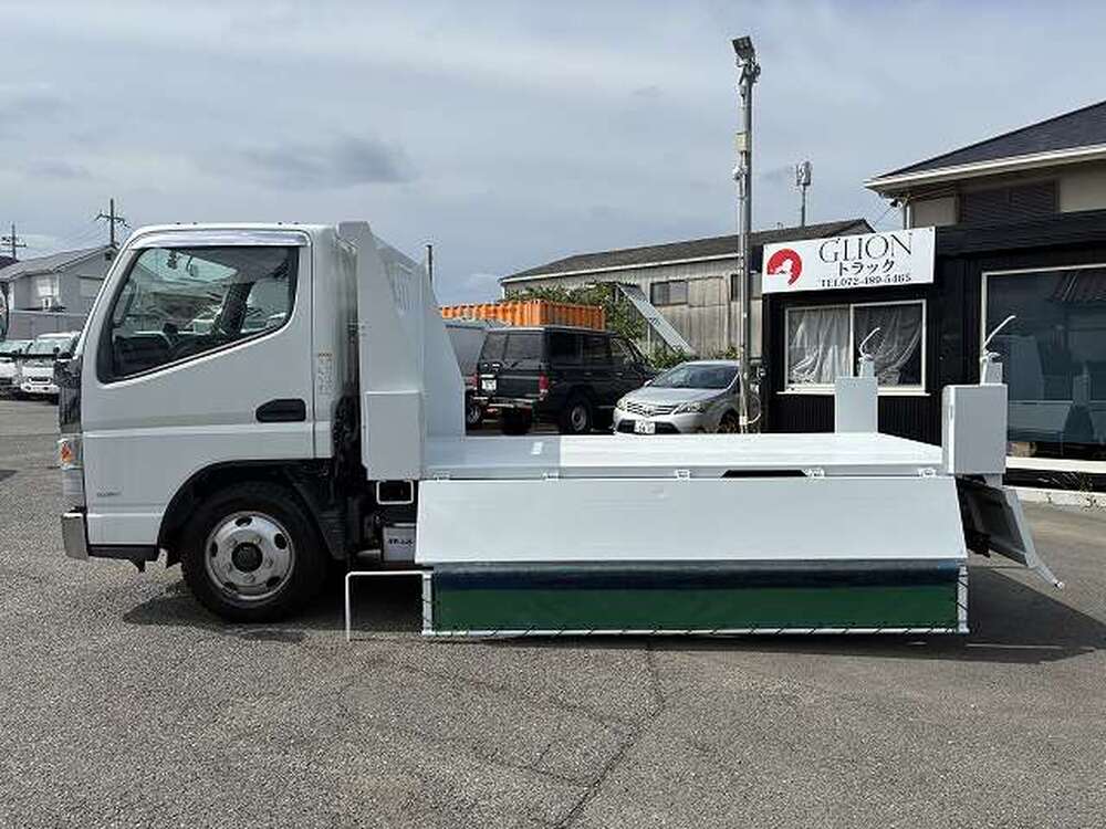 三菱ふそう　キャンター