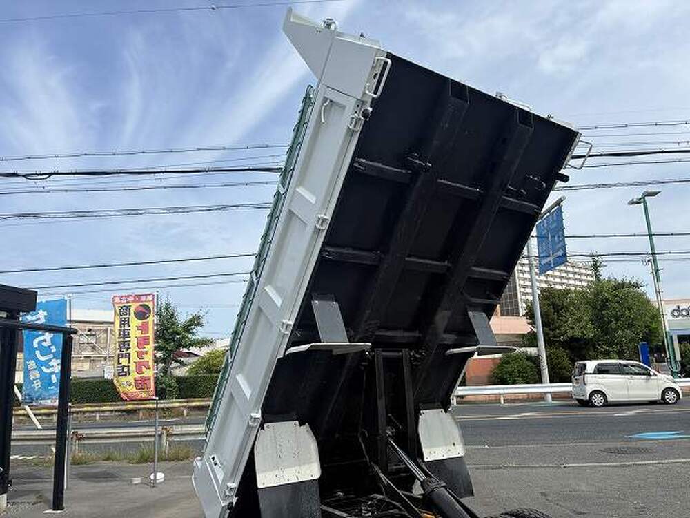 三菱ふそう　キャンター