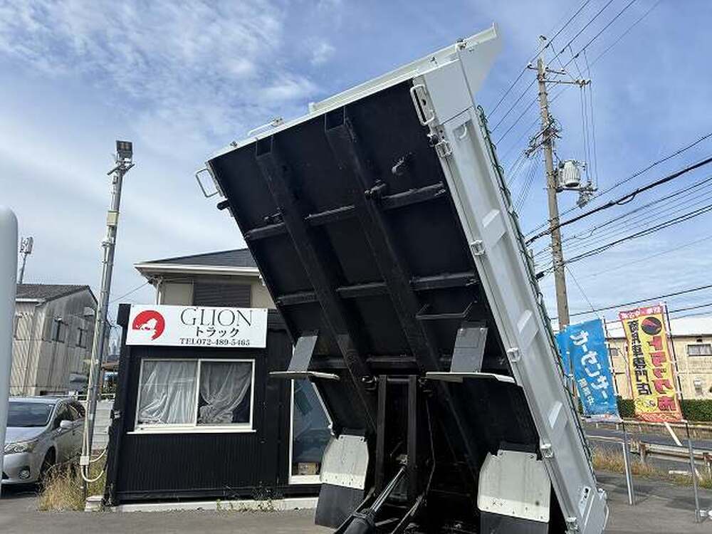 三菱ふそう　キャンター