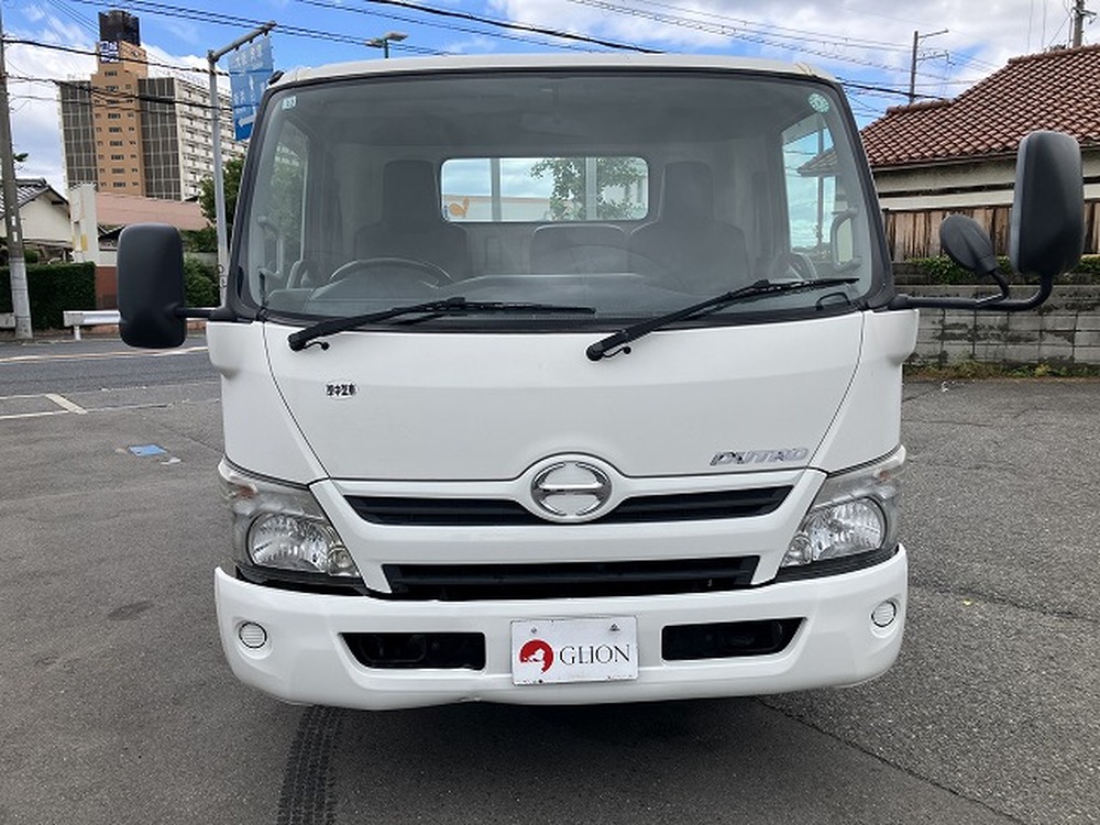日野　デュトロ