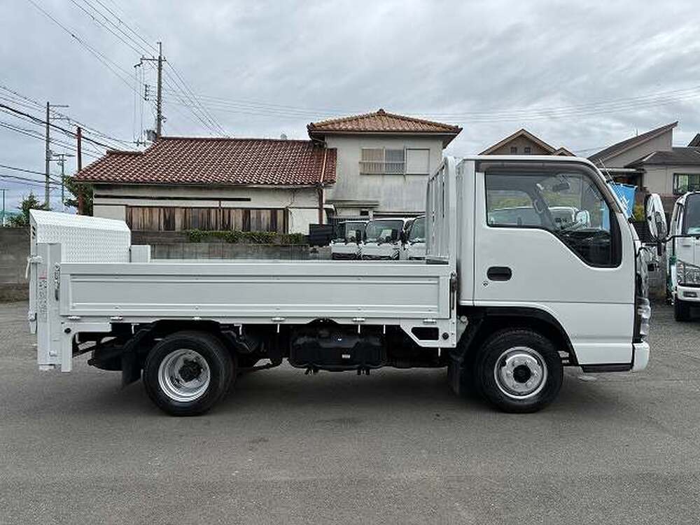 いすゞ　エルフ