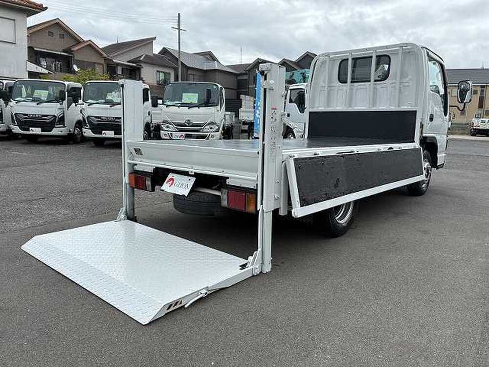 いすゞ　エルフ