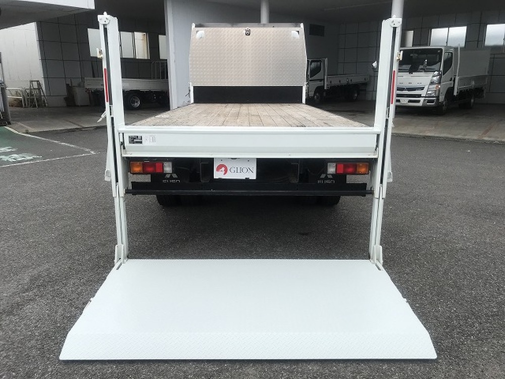 三菱ふそう　キャンター