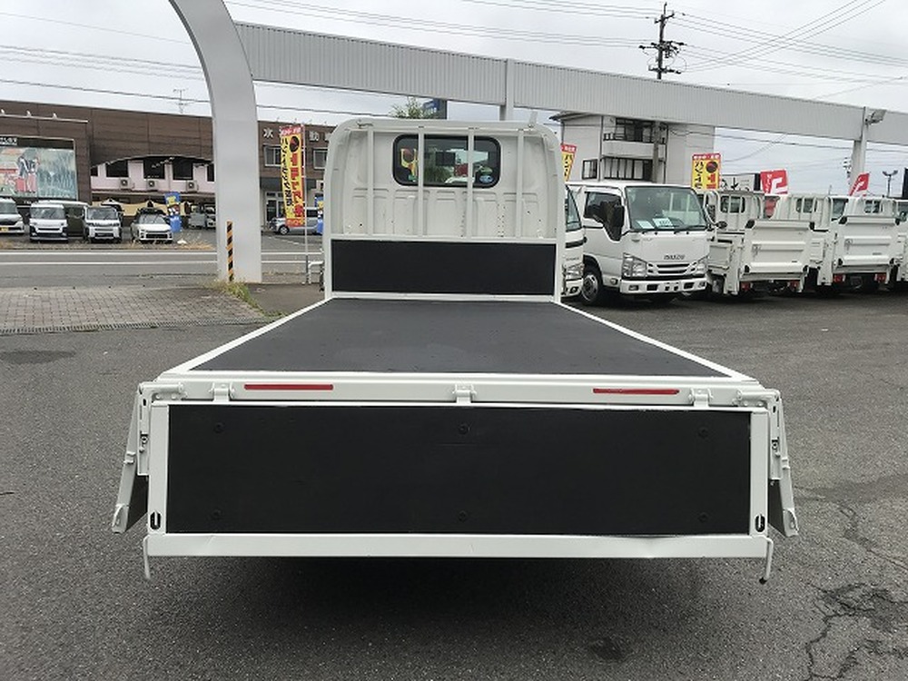 いすゞ　エルフ