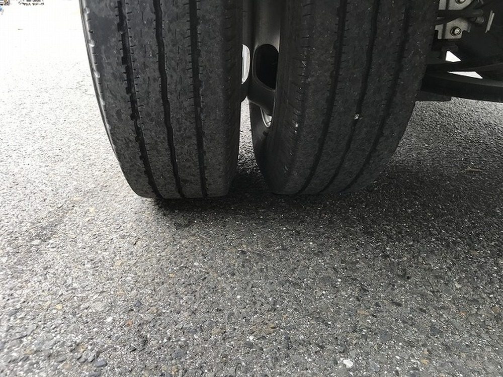 いすゞ　エルフ