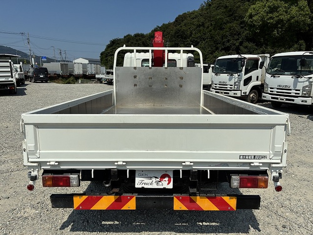 日野　デュトロ