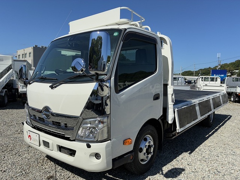 日野　デュトロ
