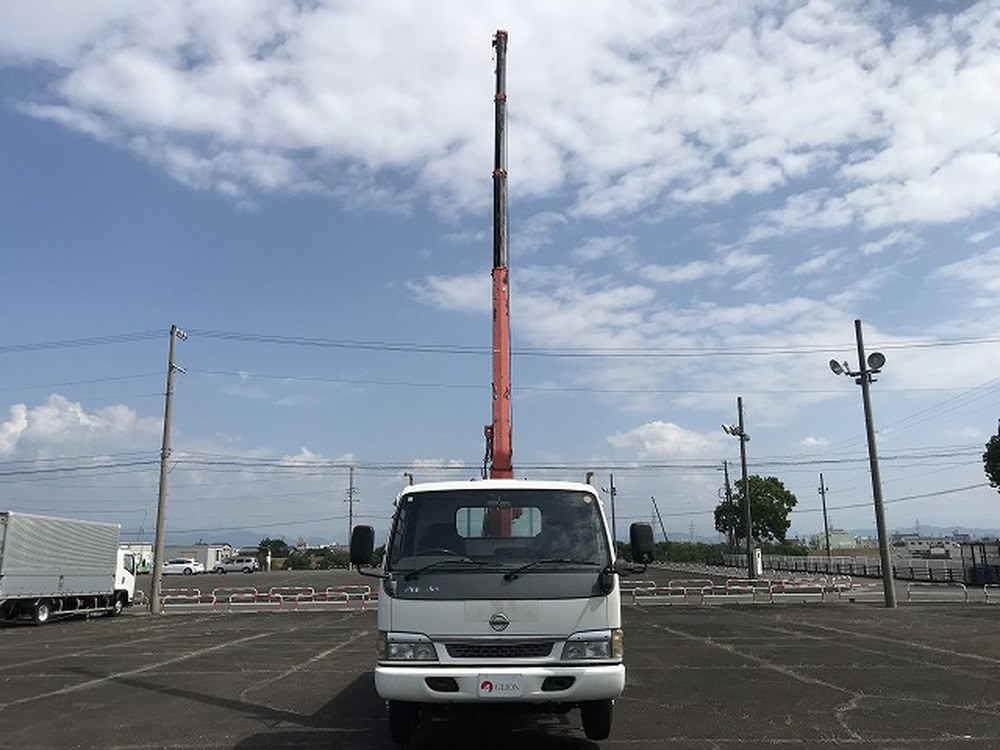 日産　アトラストラック