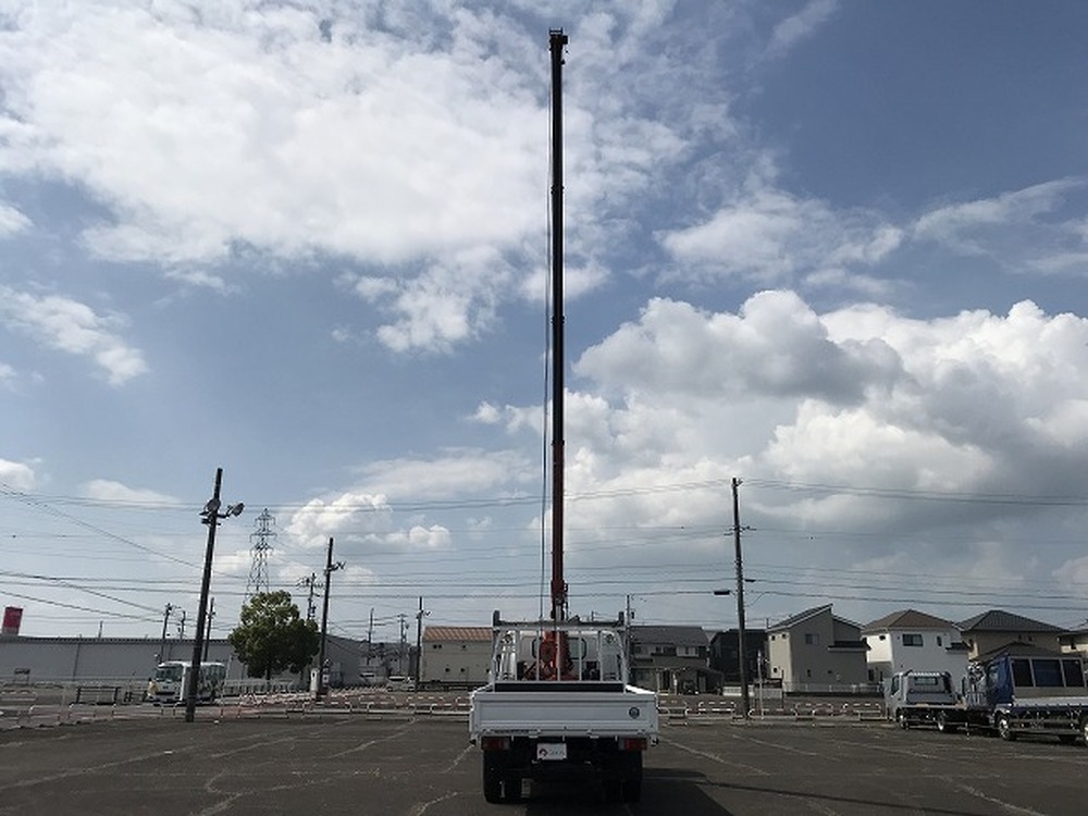 日産　アトラストラック