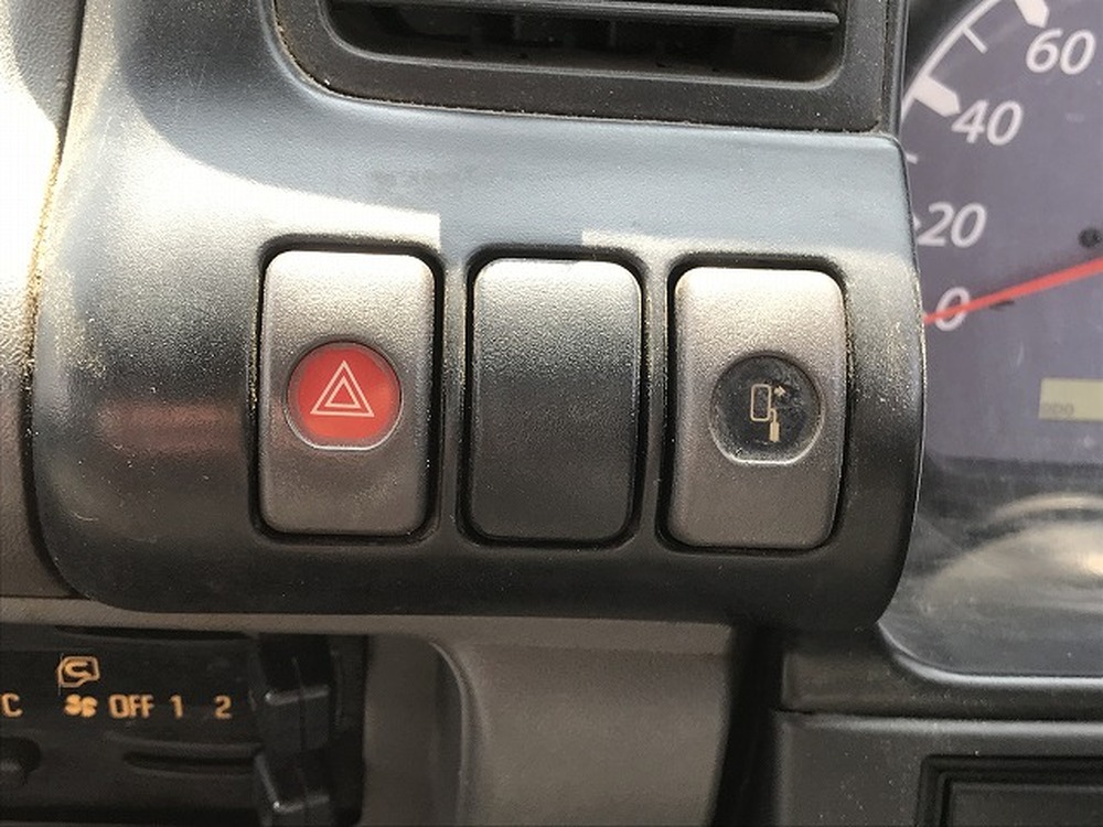 日産　アトラストラック