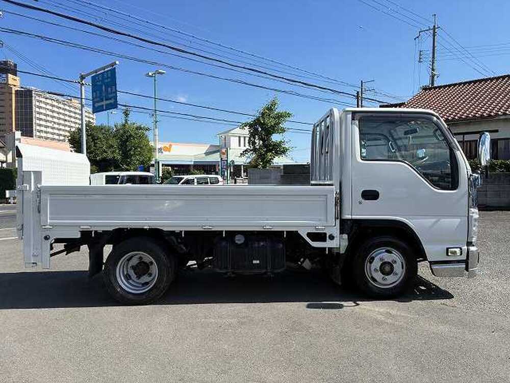 いすゞ　エルフ