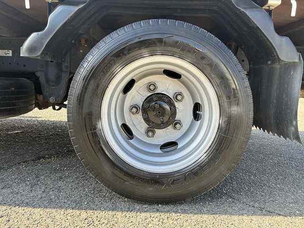 いすゞ　エルフ