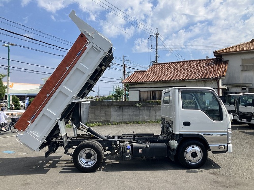いすゞ　エルフ