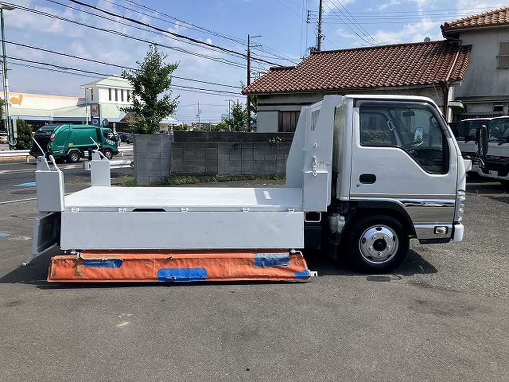 いすゞ　エルフ