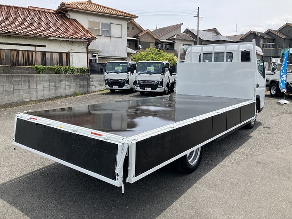 三菱ふそう　キャンター