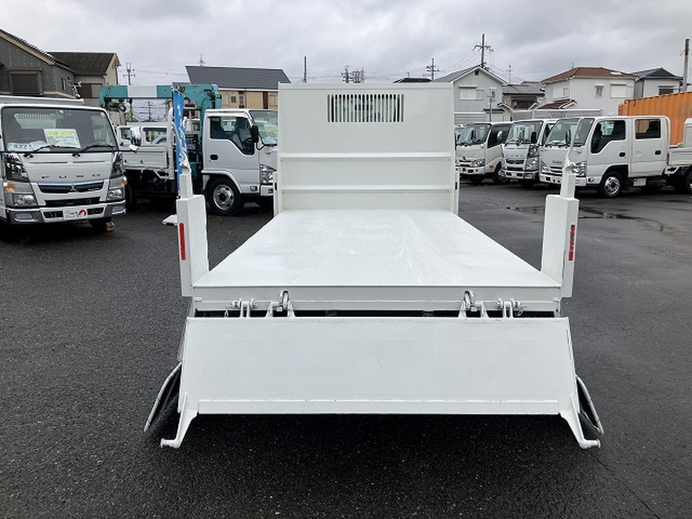 日野　デュトロ