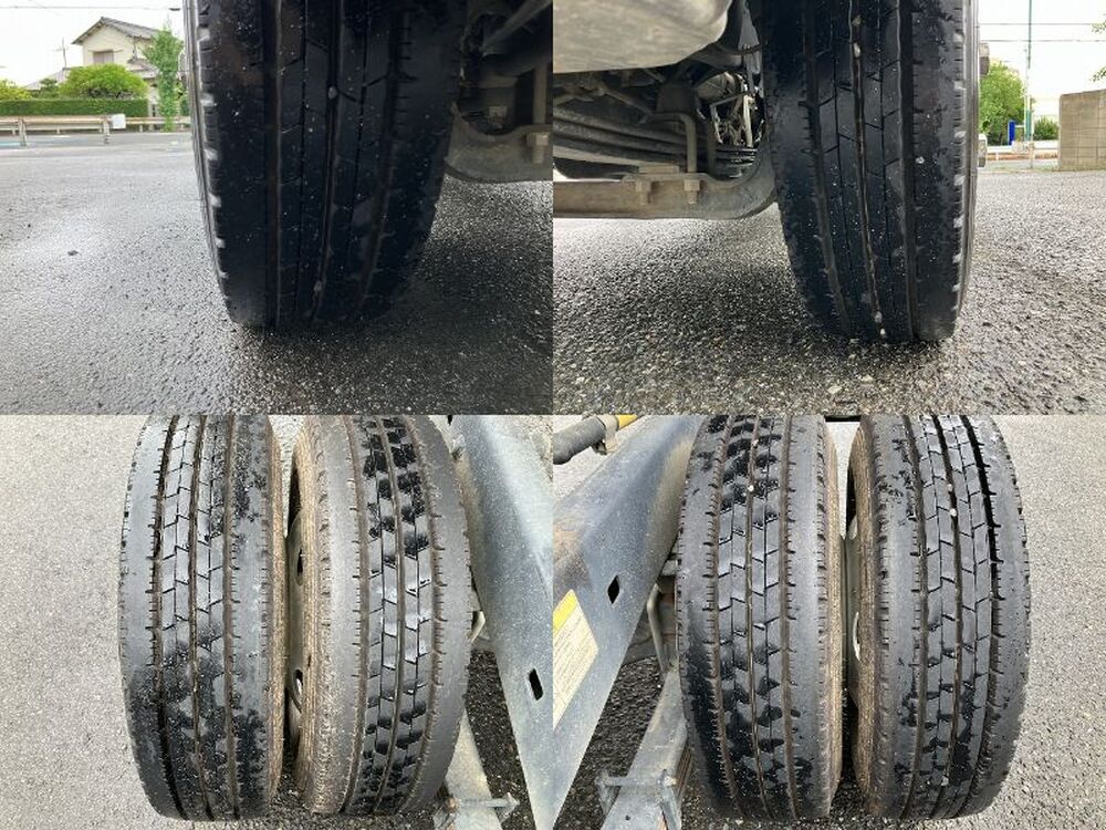 日野　デュトロ