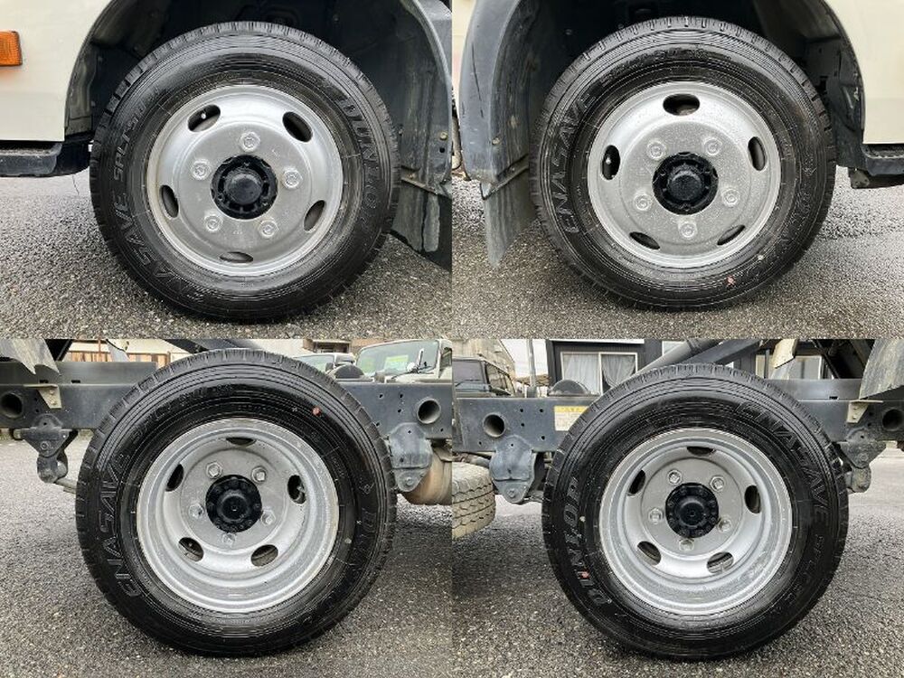 日野　デュトロ