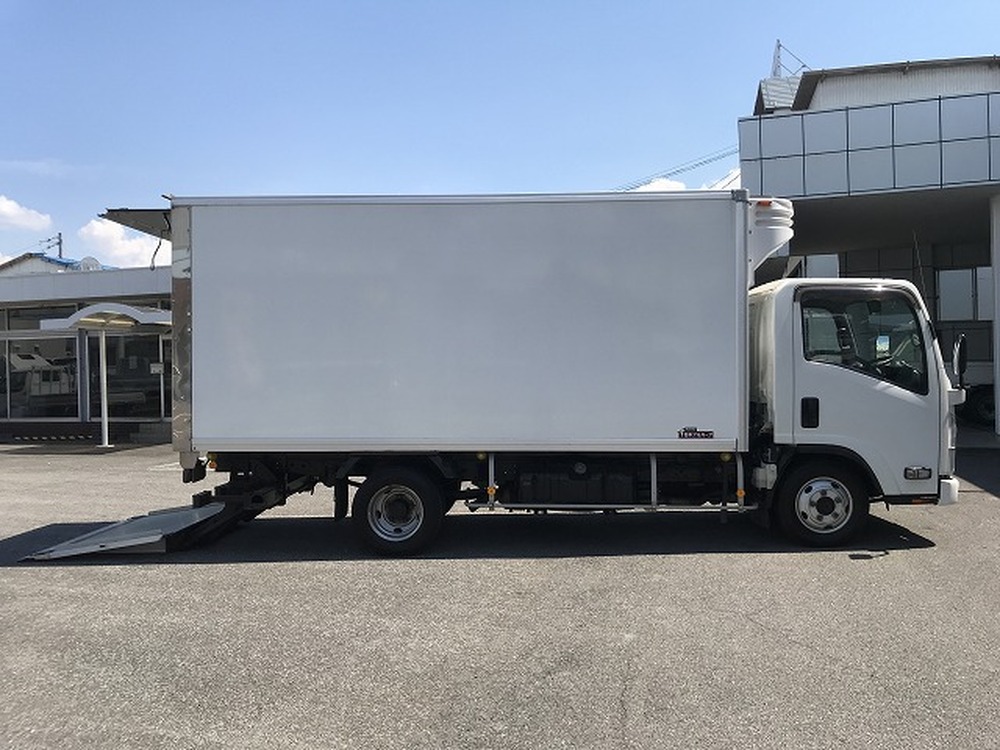いすゞ　エルフ