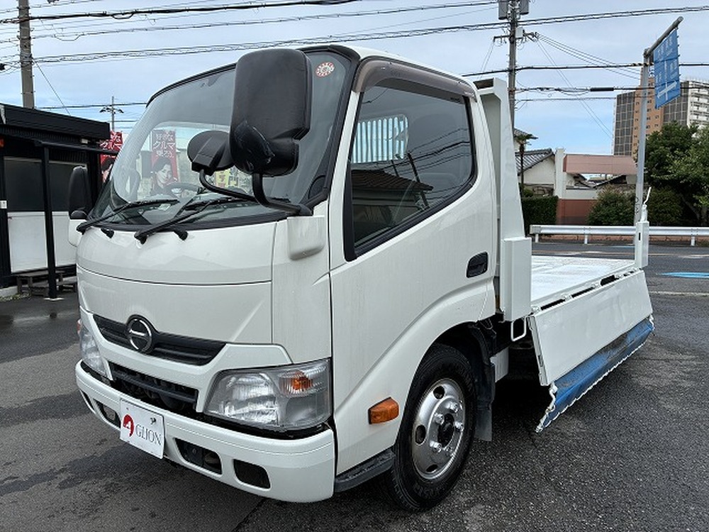 日野　デュトロ