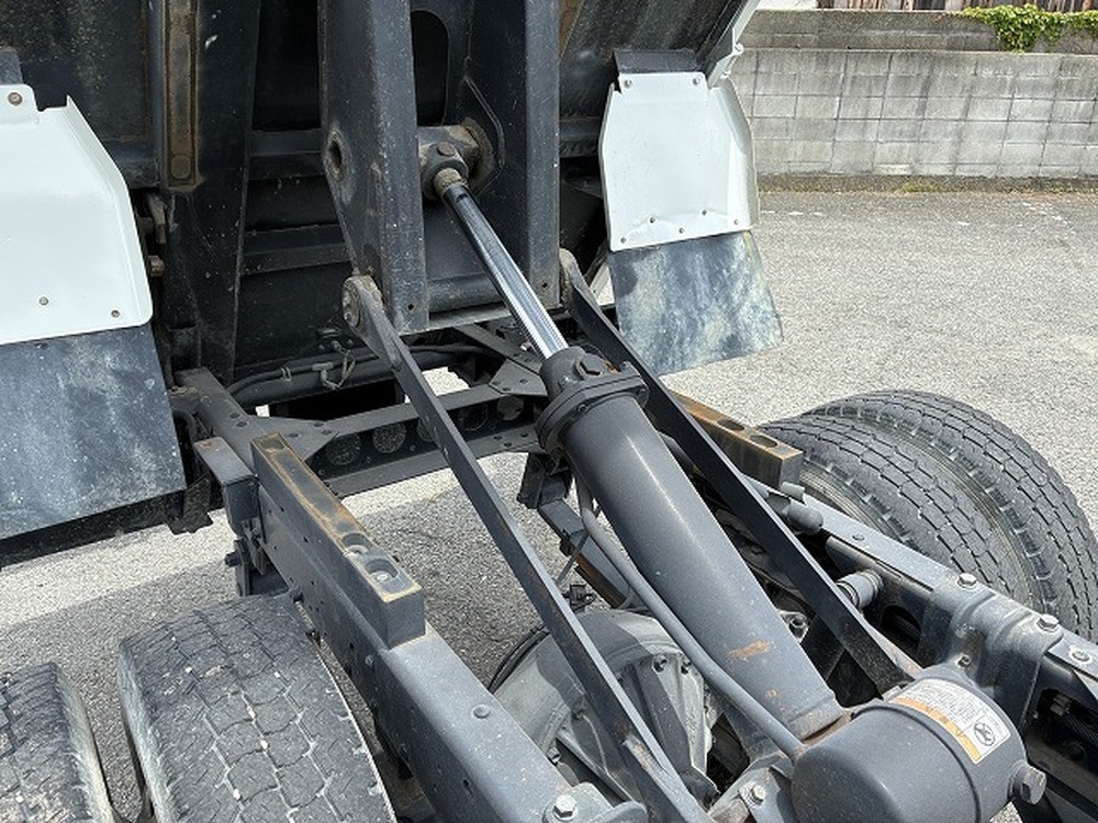 いすゞ　エルフ