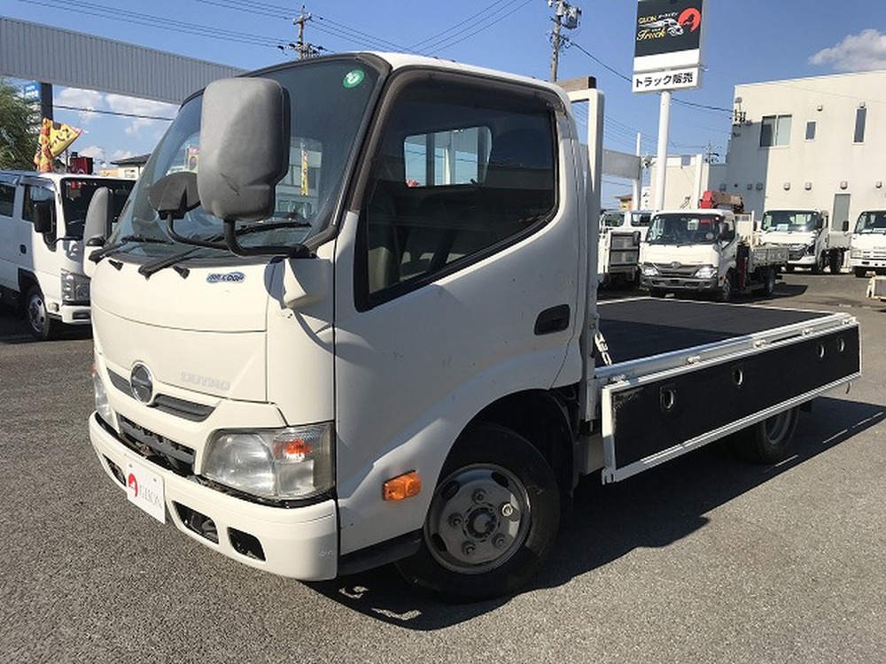 日野　デュトロ