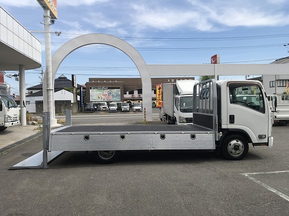 いすゞ　エルフ
