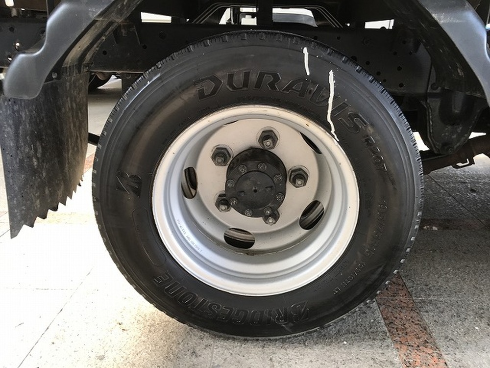 いすゞ　エルフ