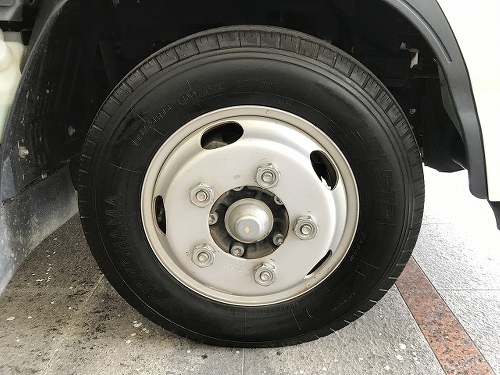 いすゞ　エルフ