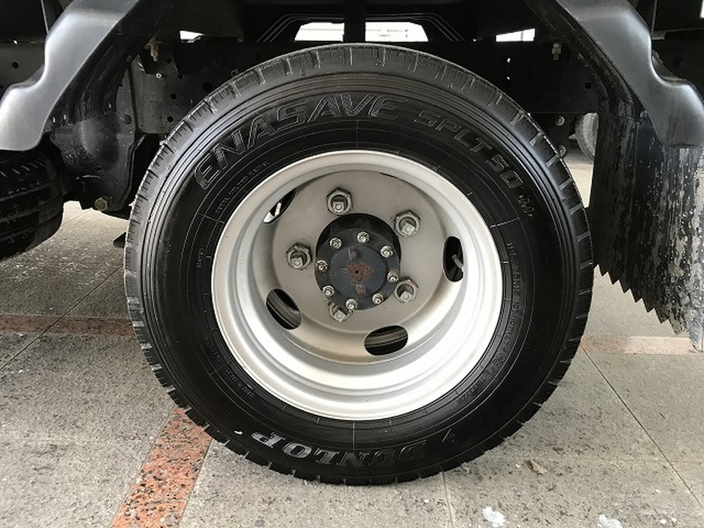 いすゞ　エルフ