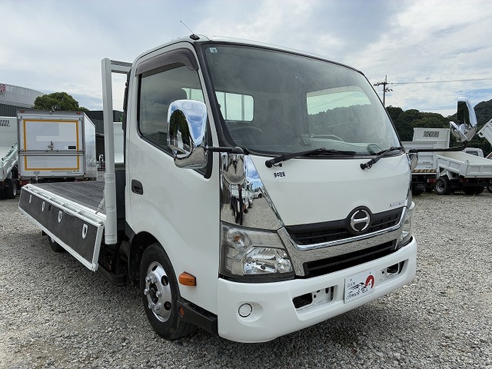 日野　デュトロ