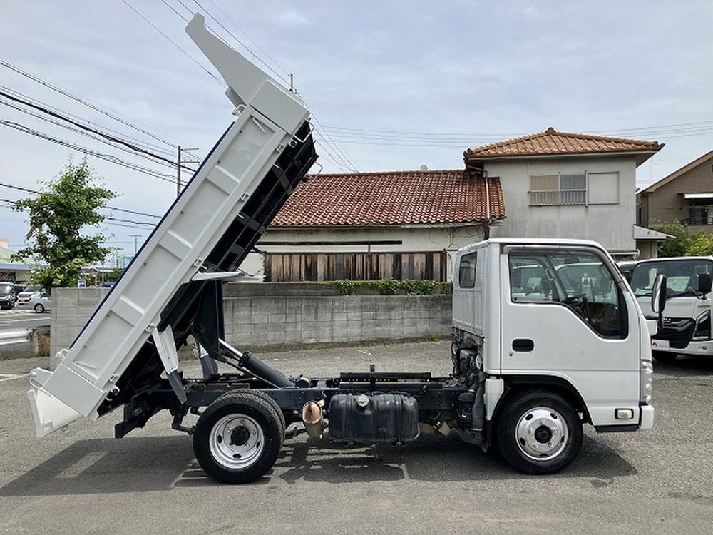 いすゞ　エルフ