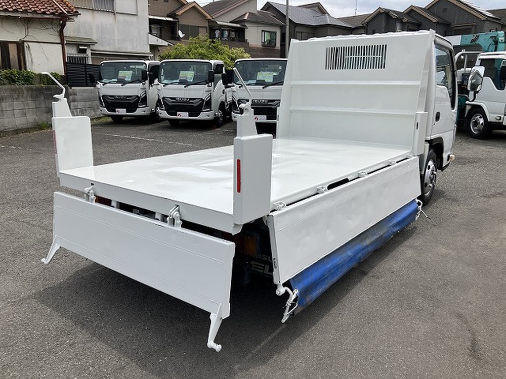 いすゞ　エルフ